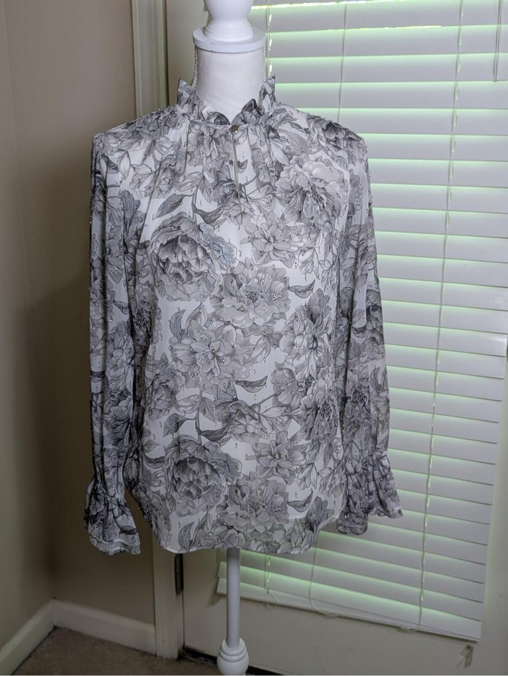 White House Black Market White/Grey Semi Sheer Sparkle Blouse Long Sleeve Size 2